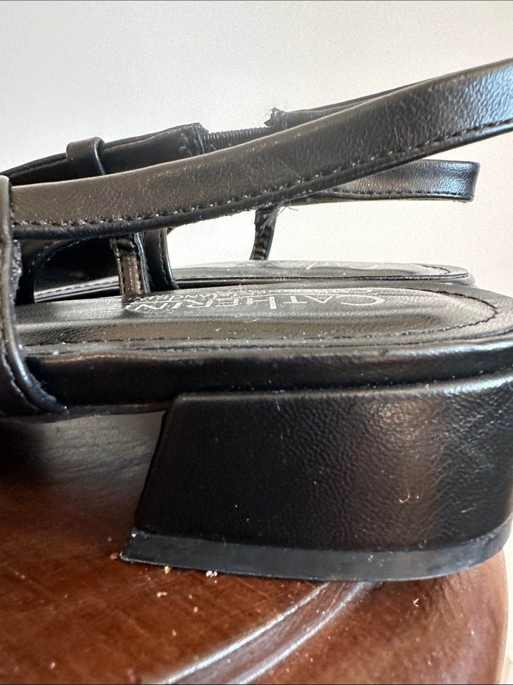 Catherine Malandrino Black Pointed Slingback Flats with Crystal Buckle - Picture 5 of 10